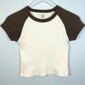 Brandy Melville | Women’s Short Sleeve T-Shirt/ Top | Cream & Brown | One Size